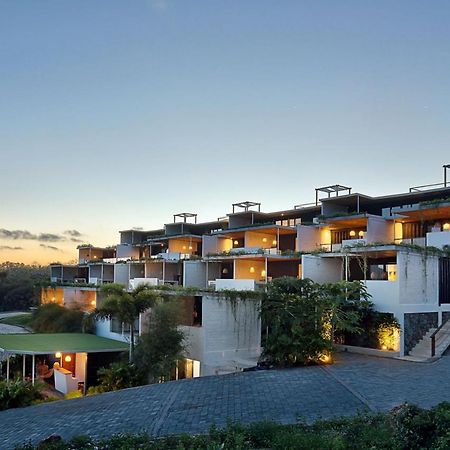 Telescope Resort Lombok Kuta  Exterior photo